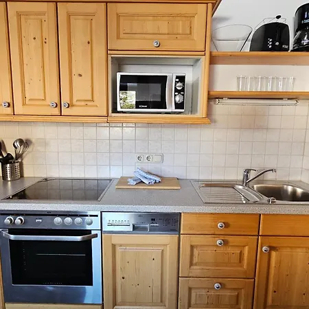 شقة Absolute Active Margret