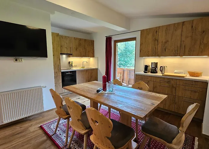 Absolute Active Margret