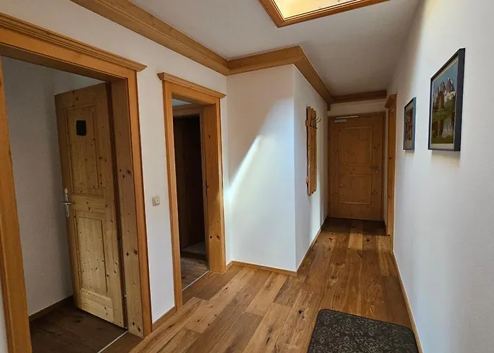 Absolute Active Margret